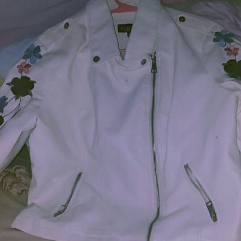 White leather jacket - Picture 6 of 7
